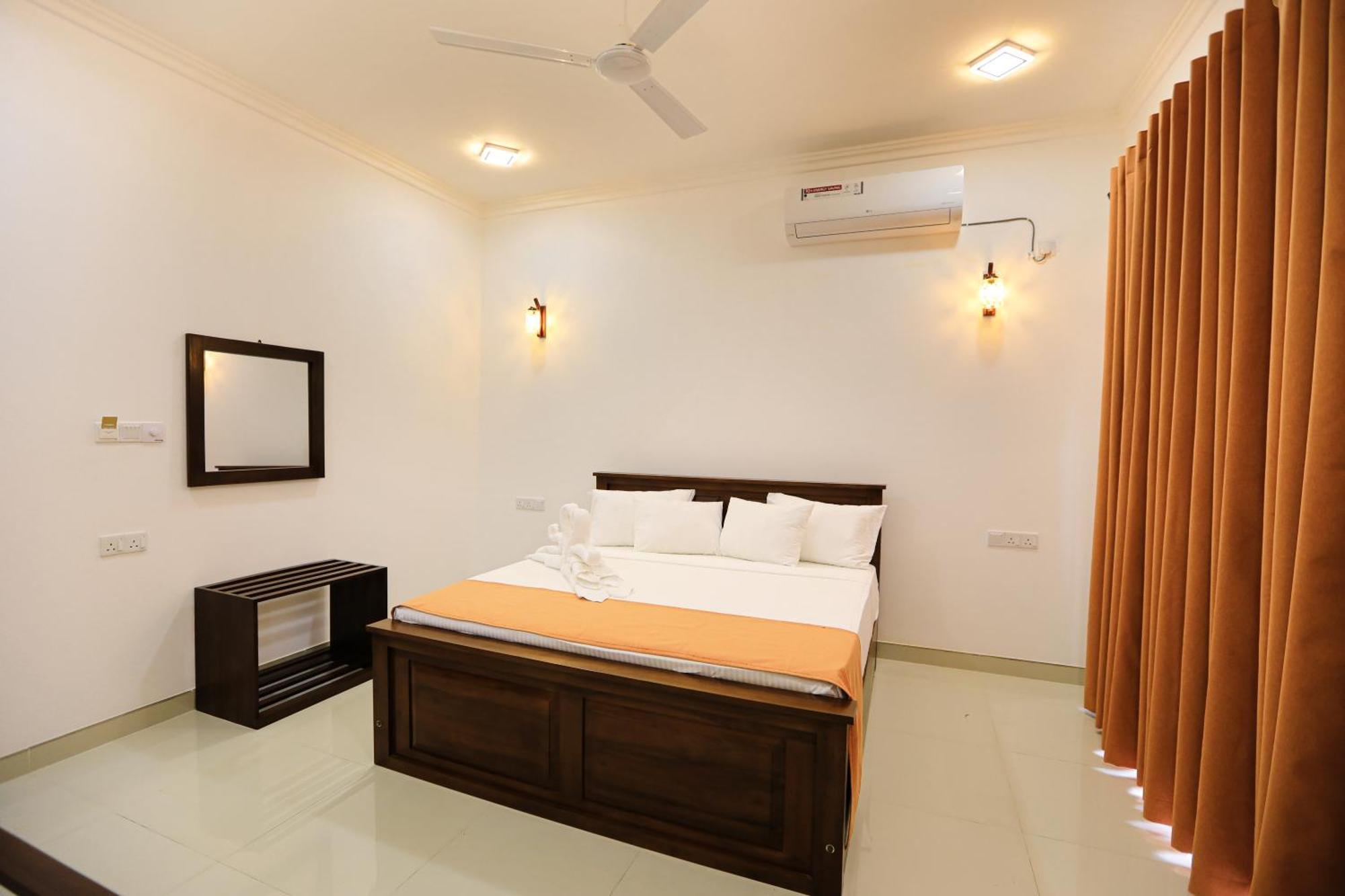 D Marit Motel Negombo Kültér fotó