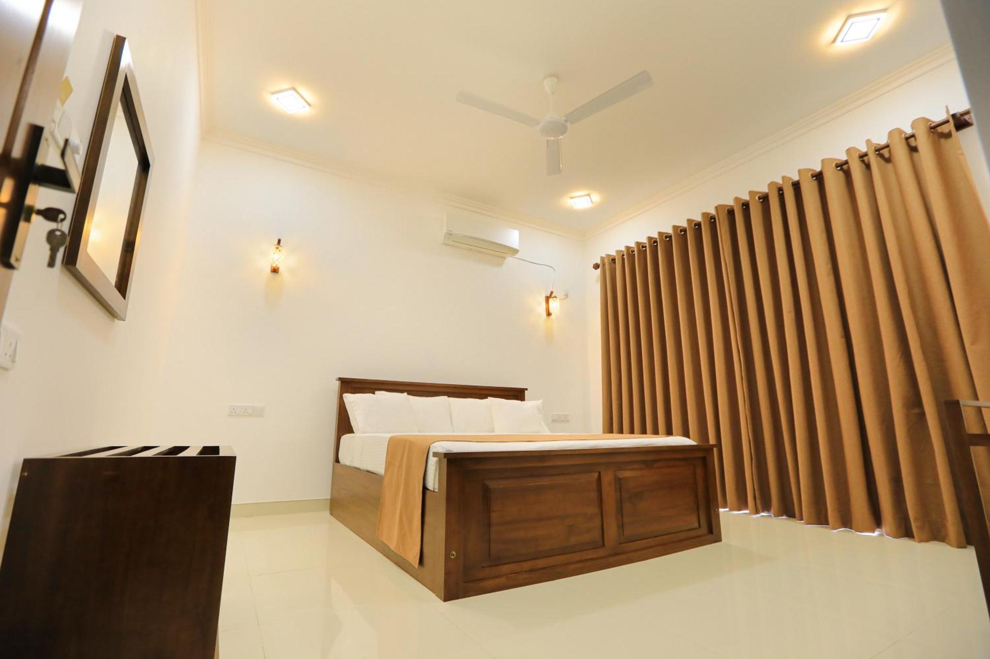 D Marit Motel Negombo Kültér fotó