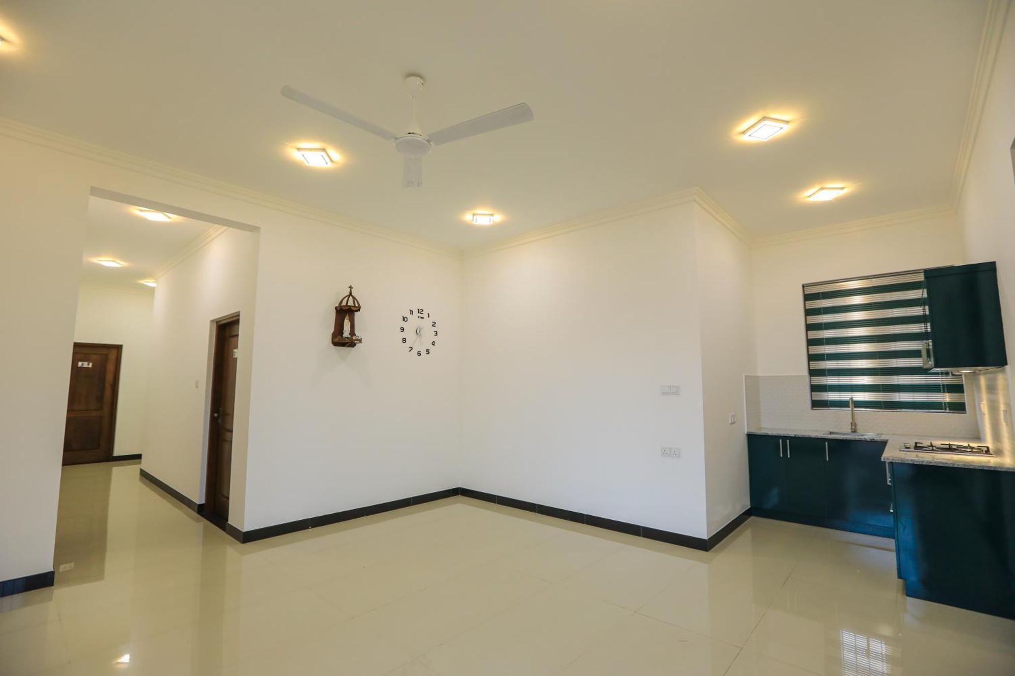 D Marit Motel Negombo Kültér fotó