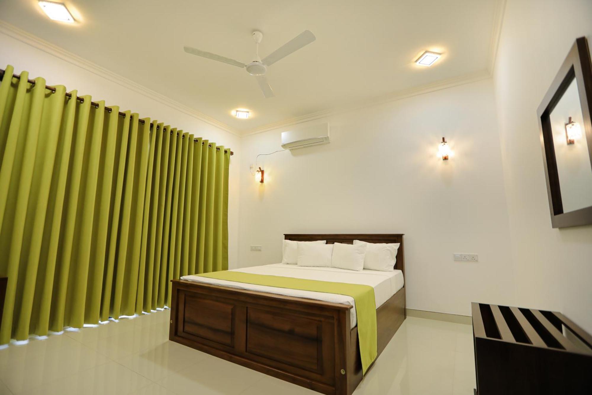 D Marit Motel Negombo Kültér fotó